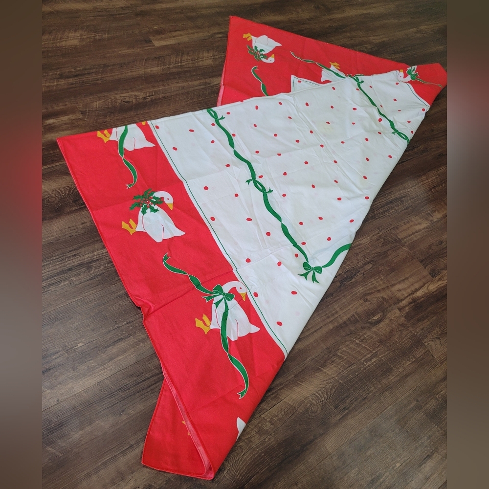 Vintage Vera Neumann Tablecloth Christmas Goose Geese 60x81